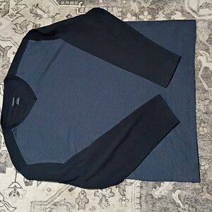 Men's V-Neck Sweater in Navy and Black